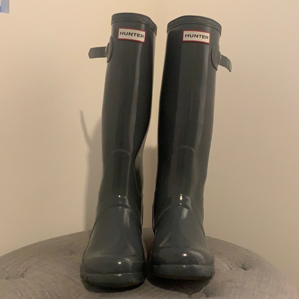 Grey hunter boots